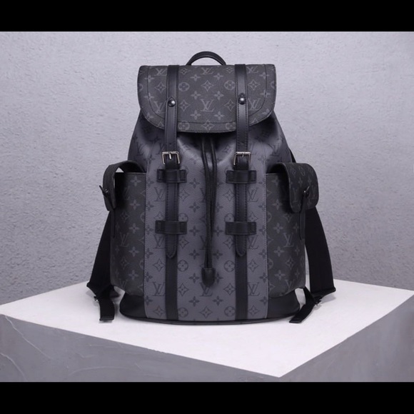 Louis Vuitton Back pack M45419
CHRISTOPHER MM - Picture 1 of 9